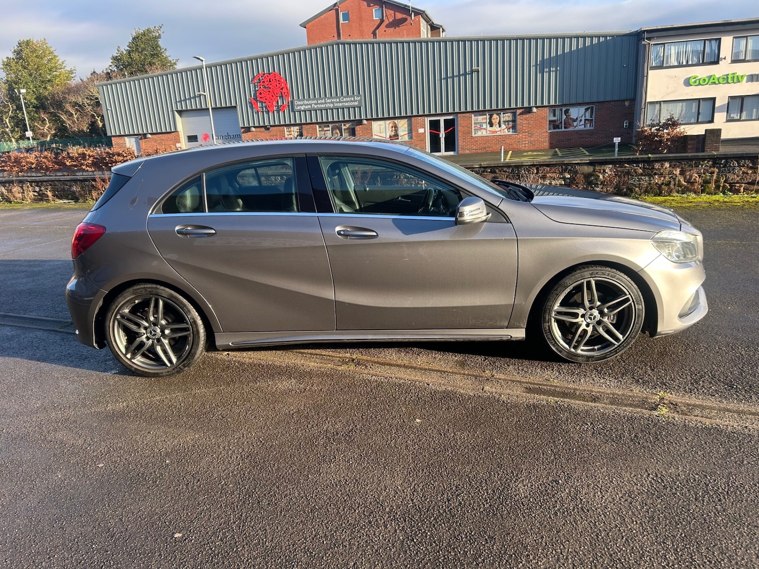 Used Mercedes-Benz A-Class 2018 for sale - 77207990: Photo 2