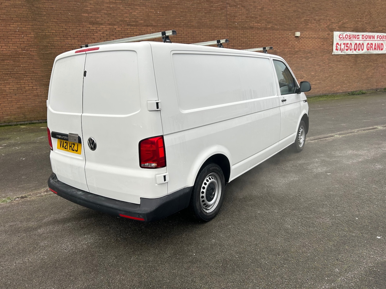 Used Volkswagen Transporter 2021 for sale - 77137793: Photo 3