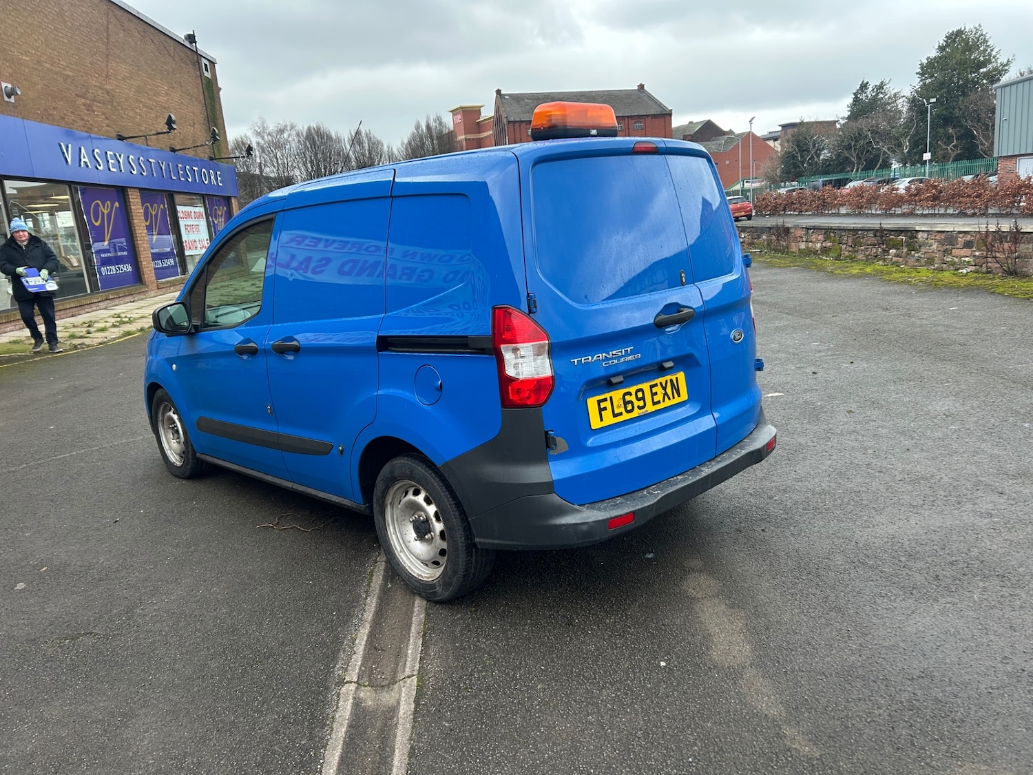 Used Ford Transit Courier 2019 for sale - 77445762: Photo 6