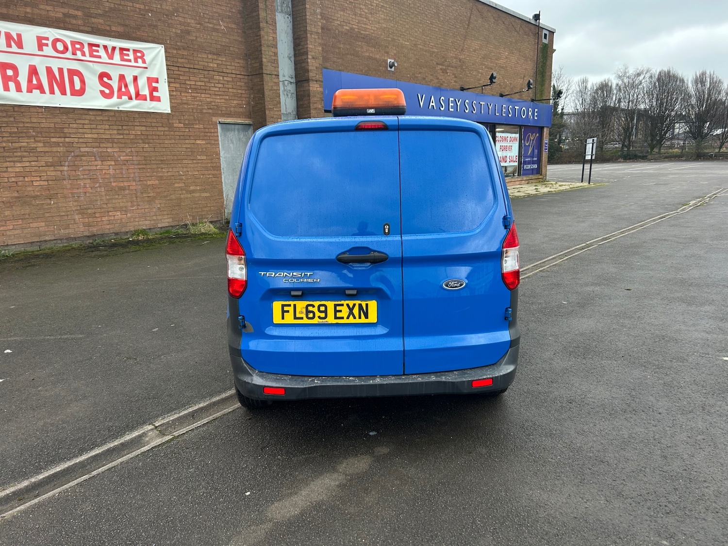Used Ford Transit Courier 2019 for sale - 77445762: Photo 7