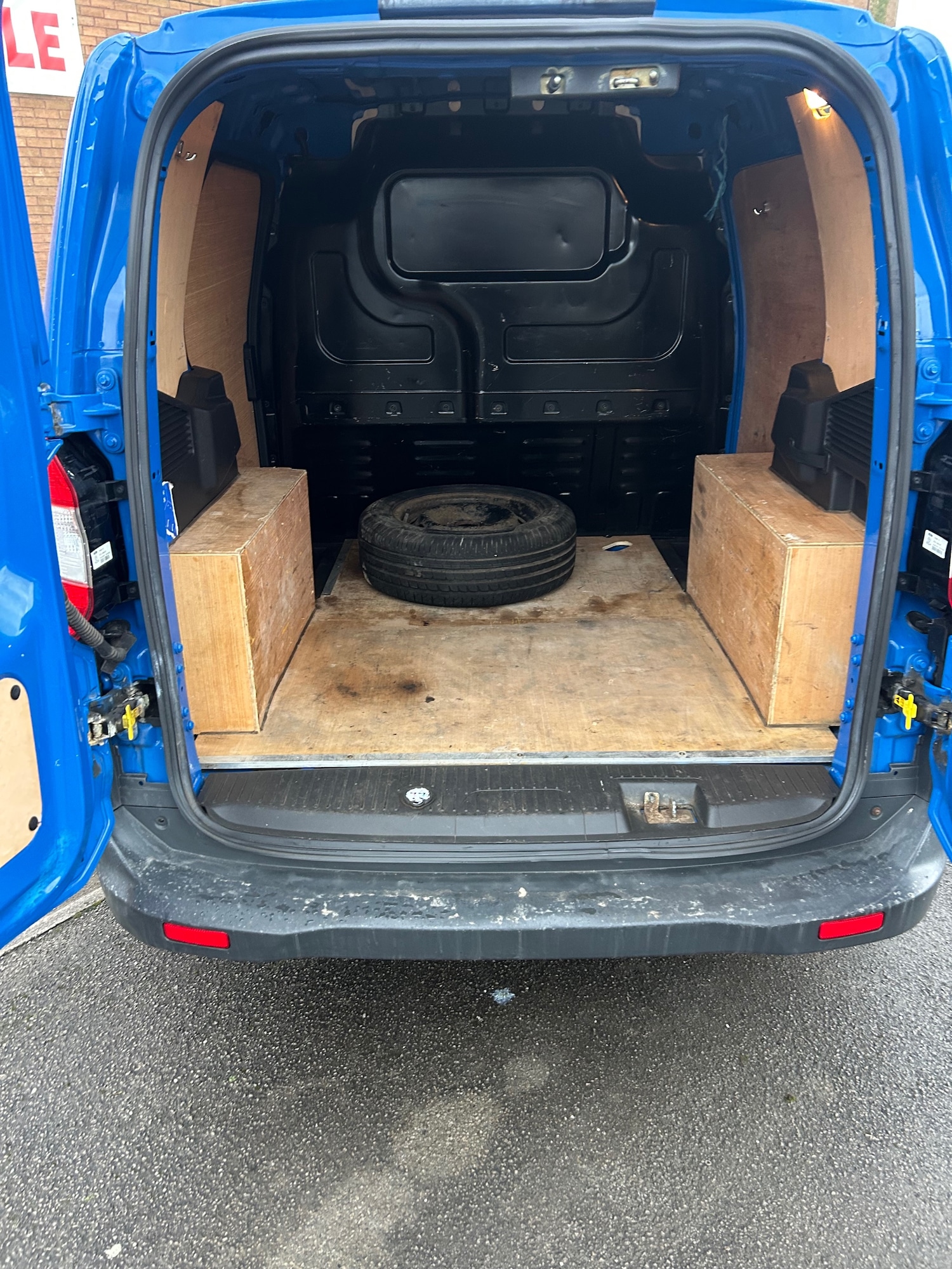 Used Ford Transit Courier 2019 for sale - 77445762: Photo 9