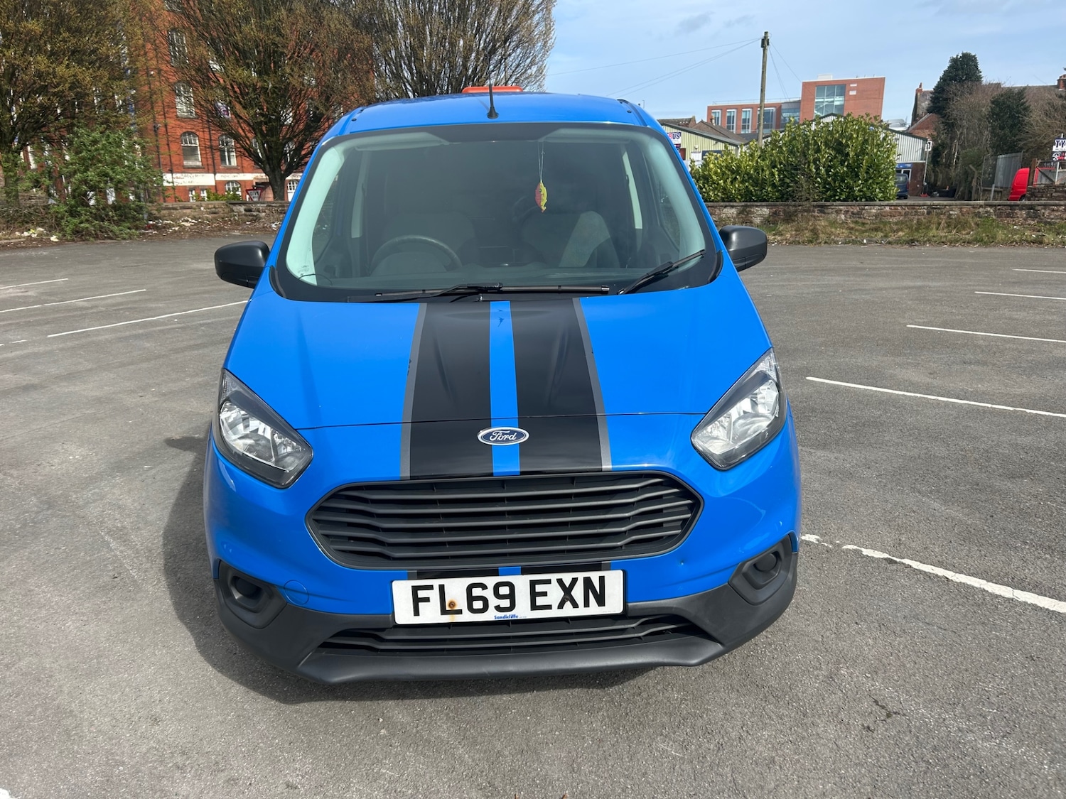 Used Ford Transit Courier 2019 for sale - 78026200: Photo 9