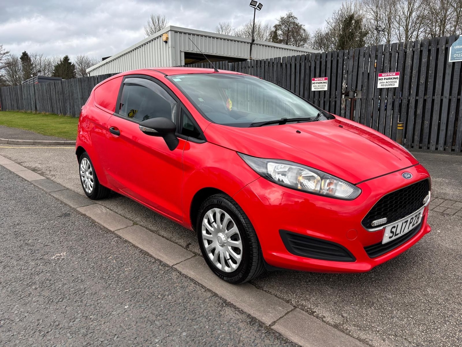 Used Ford Fiesta 2017 for sale - 77591077: Photo 1