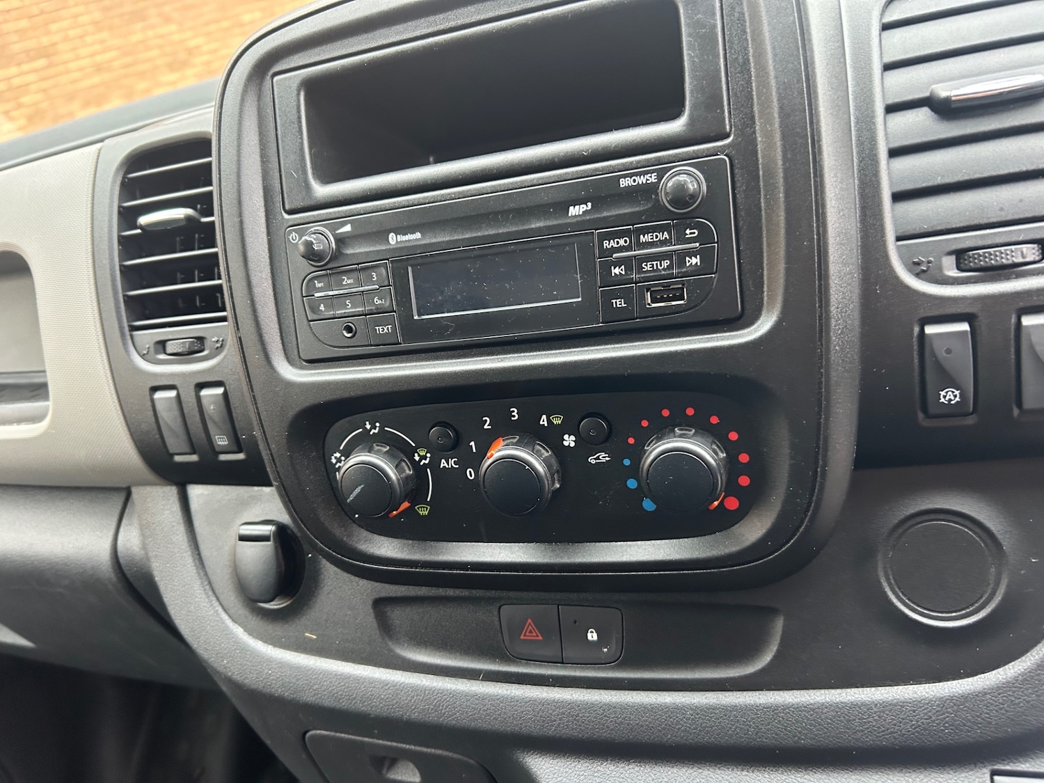 Used Renault Trafic 2014 for sale - 77196640: Photo 10