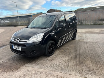 Used Citroen Berlingo 2015 for sale - 76504906: Photo