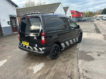 Used Citroen Berlingo 2015 for sale - 76504906: Photo