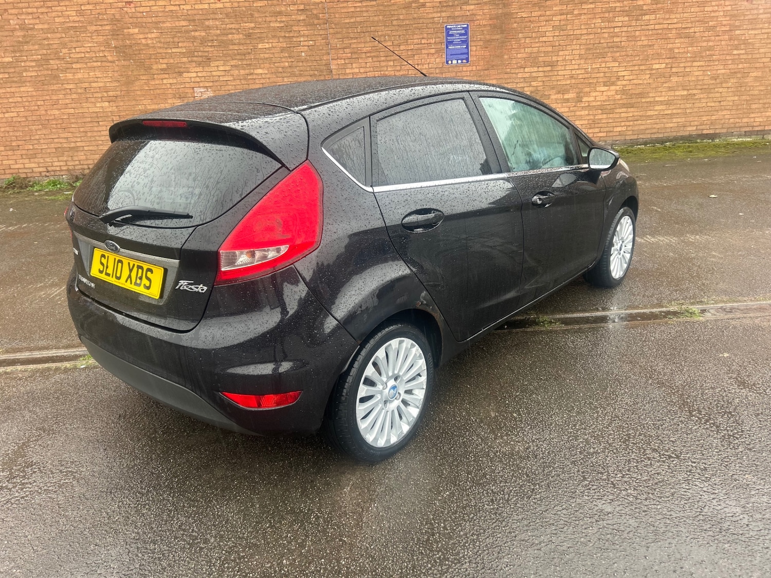 Used Ford Fiesta 2010 for sale - 77998720: Photo 7