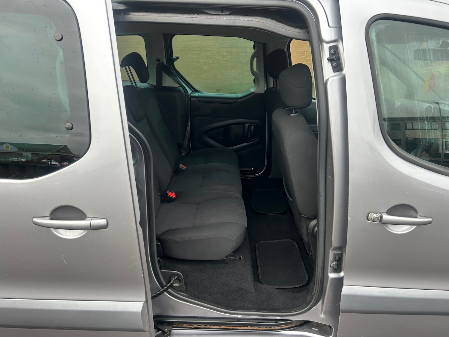 Used Peugeot Partner Tepee 2018 for sale - 77528825: Photo 10