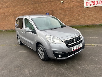 Used Peugeot Partner Tepee 2018 for sale - 77528825: Photo