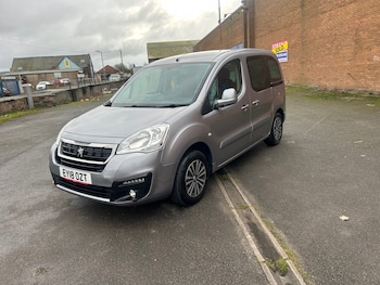 Used Peugeot Partner Tepee 2018 for sale - 77528825: Photo