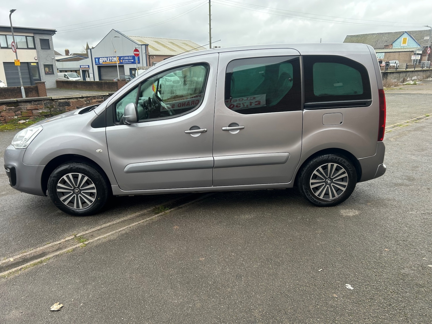 Used Peugeot Partner Tepee 2018 for sale - 77528825: Photo 8