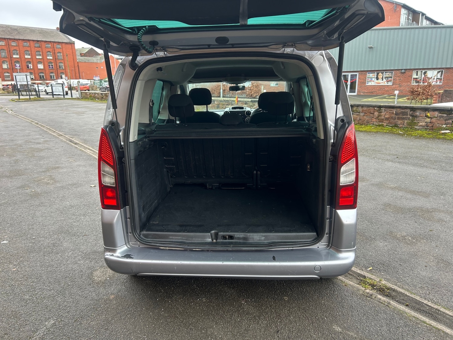 Used Peugeot Partner Tepee 2018 for sale - 77528825: Photo 9