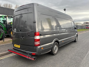Used Mercedes-Benz Sprinter 2015 for sale - 77662847: Photo