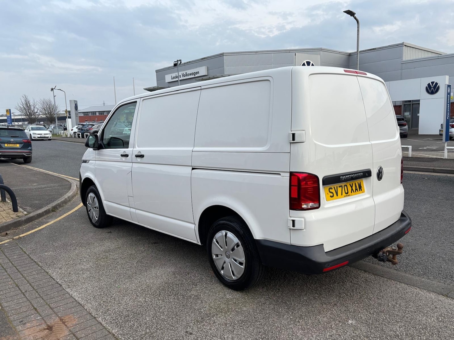 Used Volkswagen Transporter 2020 for sale - 77802441: Photo 8