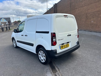 Used Peugeot Partner 2015 for sale - 79479228: Photo