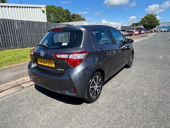Used Toyota Yaris 2019 for sale - 78836804: Photo