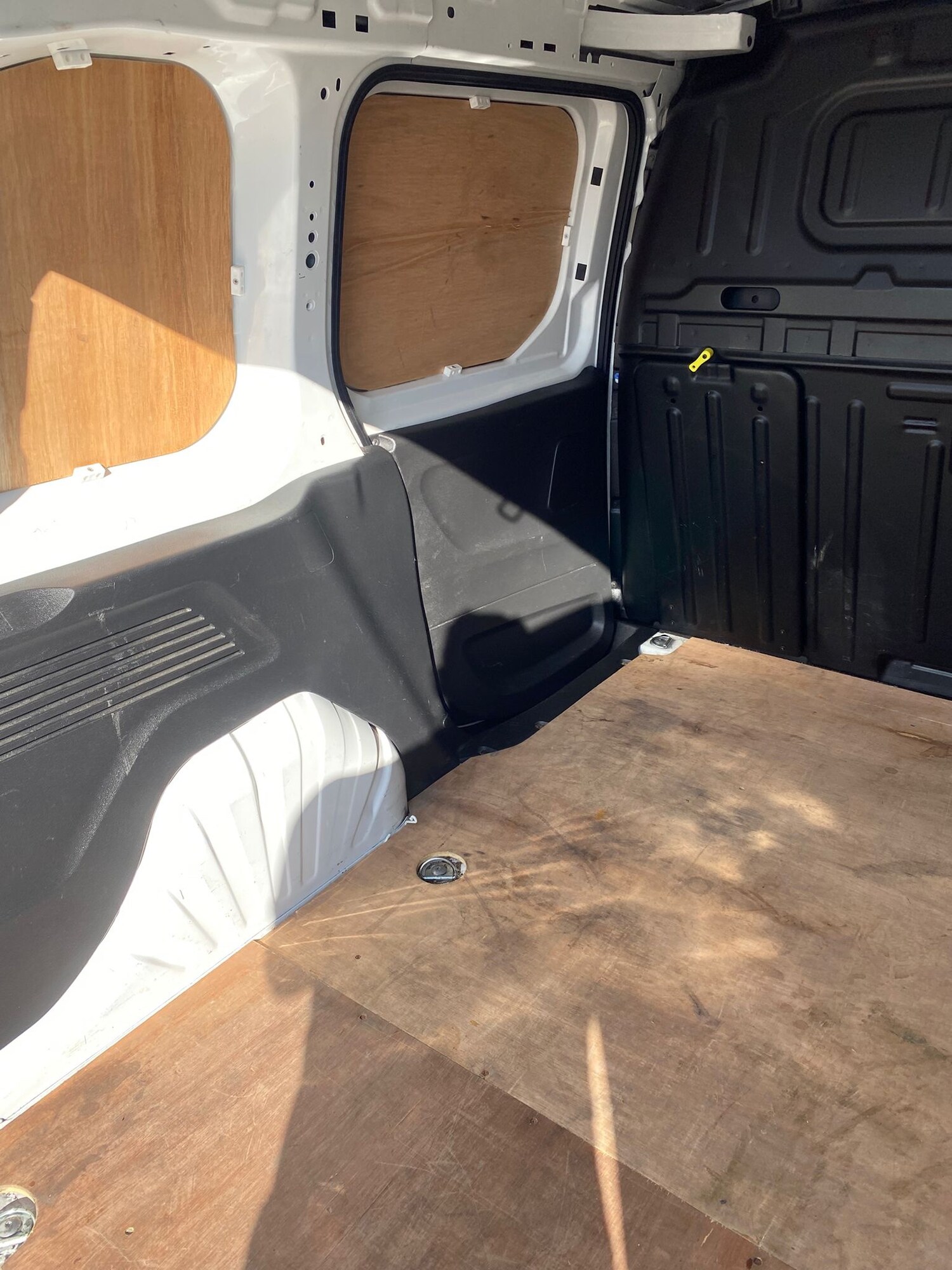 Used Peugeot Partner 2020 for sale - 77945787: Photo 11