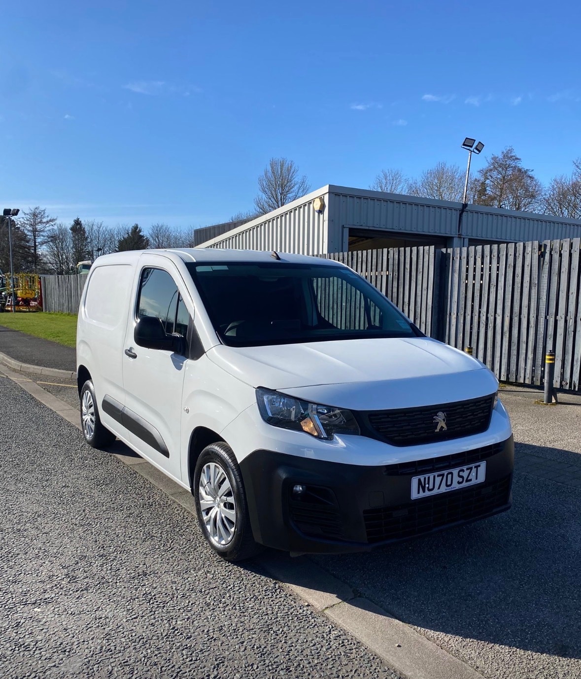 Used Peugeot Partner 2020 for sale - 77945787: Photo 2