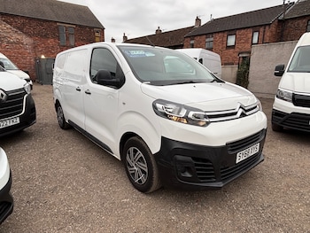 Citroen Dispatch feature image 1