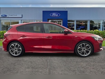 Used Ford Focus 2023 for sale - 75489782: Photo