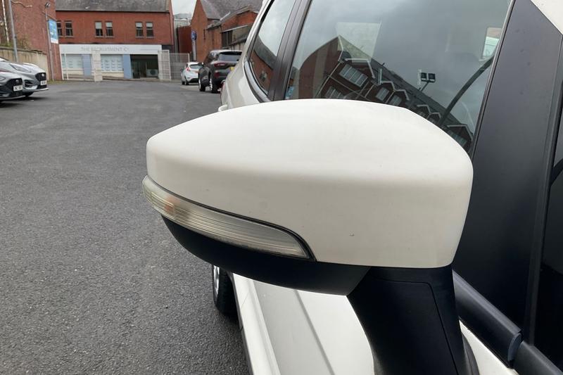 Used Ford Ecosport 2017 for sale - 76400108: Photo 35