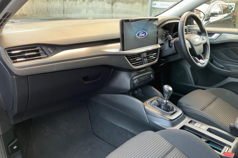 Used Ford Focus 2023 for sale - 76500638: Photo 18