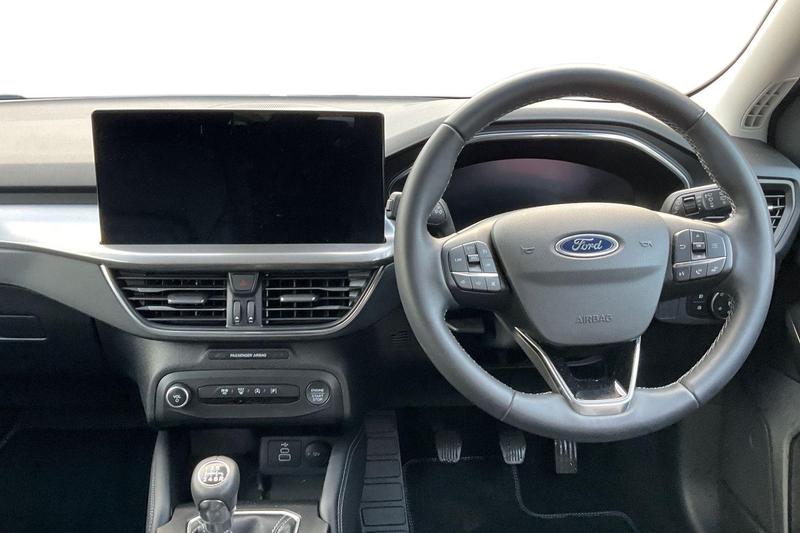 Used Ford Focus 2022 for sale - 76797060: Photo 11