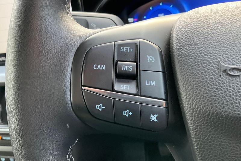 Used Ford Focus 2022 for sale - 76797060: Photo 32