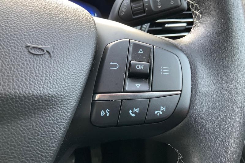 Used Ford Focus 2022 for sale - 76797060: Photo 33