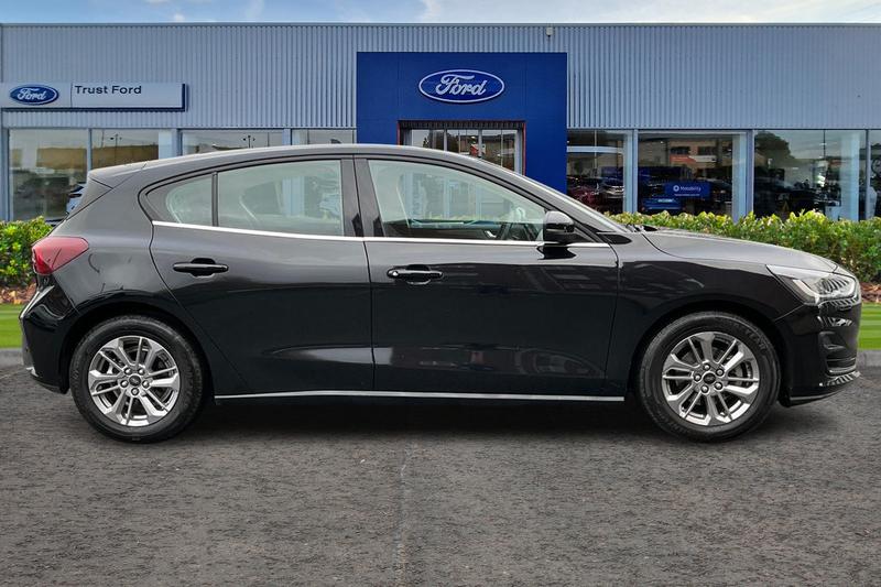 Used Ford Focus 2023 for sale - 76494623: Photo 3