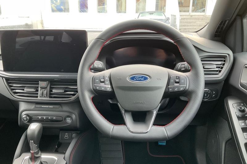 Used Ford Focus 2025 for sale - 76949113: Photo 12