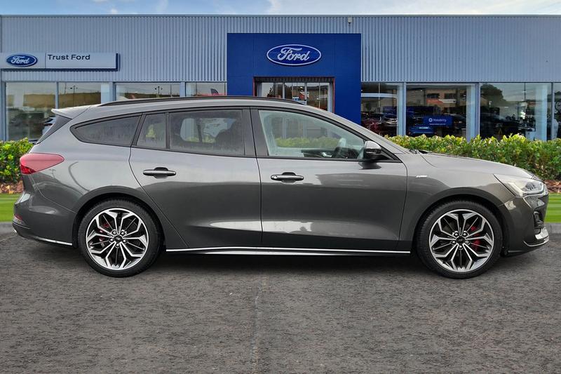 Used Ford Focus 2025 for sale - 76949113: Photo 3