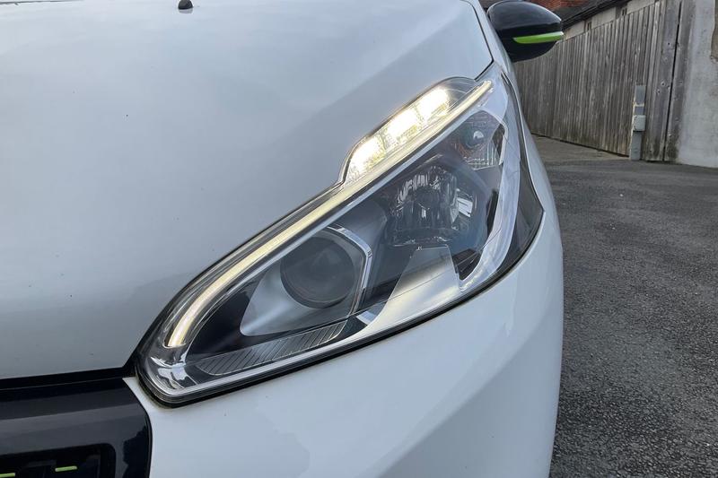 Used Peugeot 208 for sale - 77587893: Photo 36