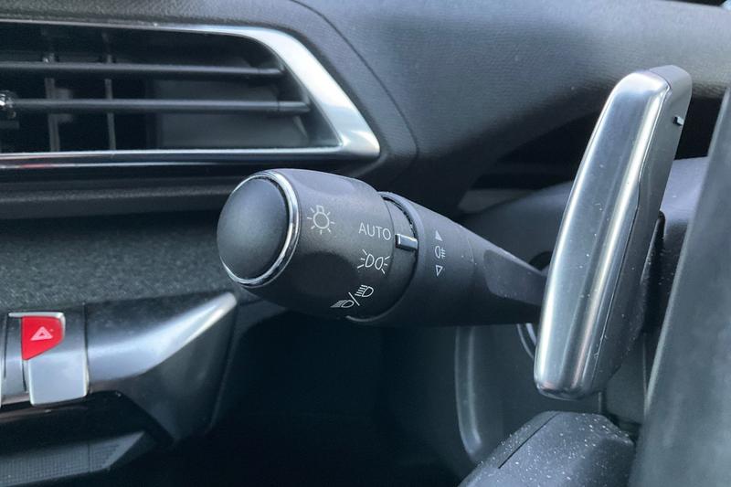 Used Peugeot 3008 2022 for sale - 76844974: Photo 14