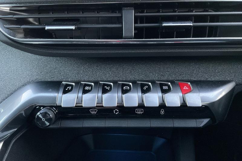 Used Peugeot 3008 2022 for sale - 76844974: Photo 28