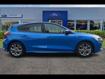Used Ford Focus 2022 for sale - 75000095: Photo