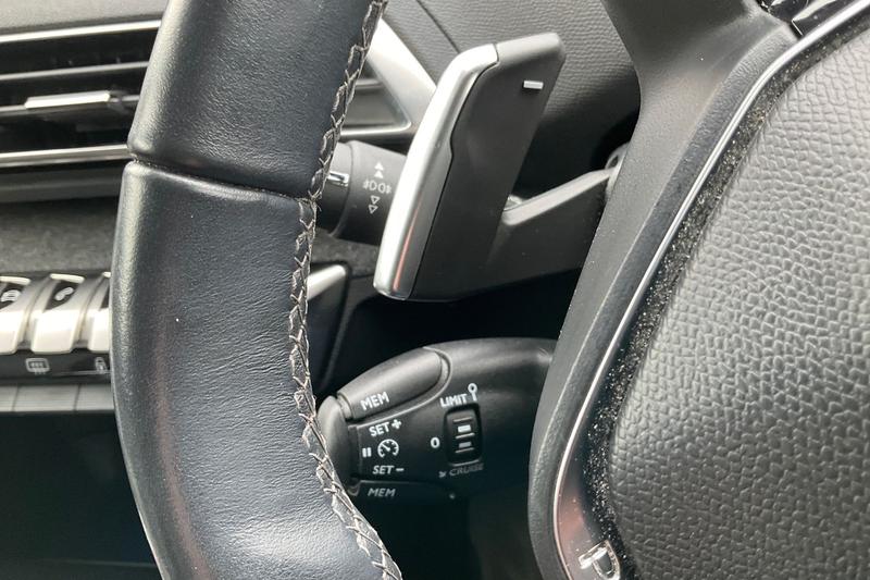 Used Peugeot 3008 2017 for sale - 77450465: Photo 30