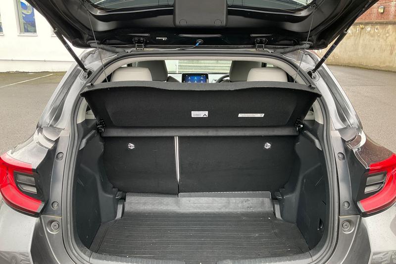 Used Toyota Yaris 2023 for sale - 78001236: Photo 21