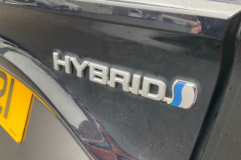 Used Toyota Yaris 2023 for sale - 78001236: Photo 38