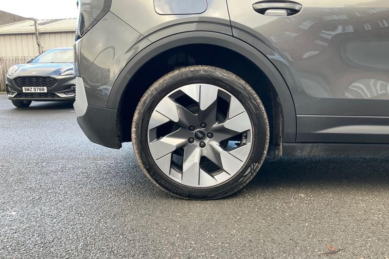 Used Ford Explorer 2025 for sale - 76568566: Photo 8