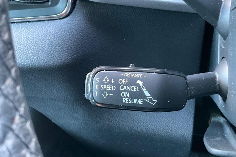 Used Skoda Karoq 2019 for sale - 76631429: Photo 30