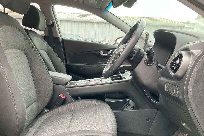 Used Hyundai KONA 2022 for sale - 76359710: Photo 17