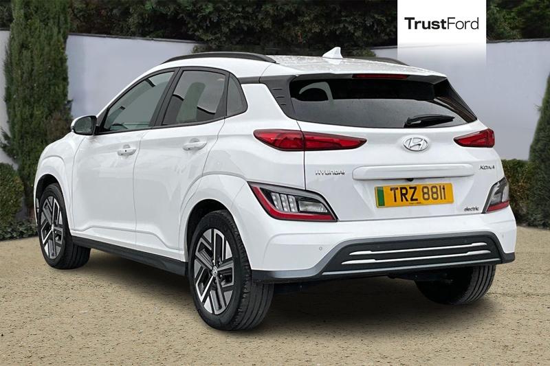 Used Hyundai KONA 2022 for sale - 76359710: Photo 2