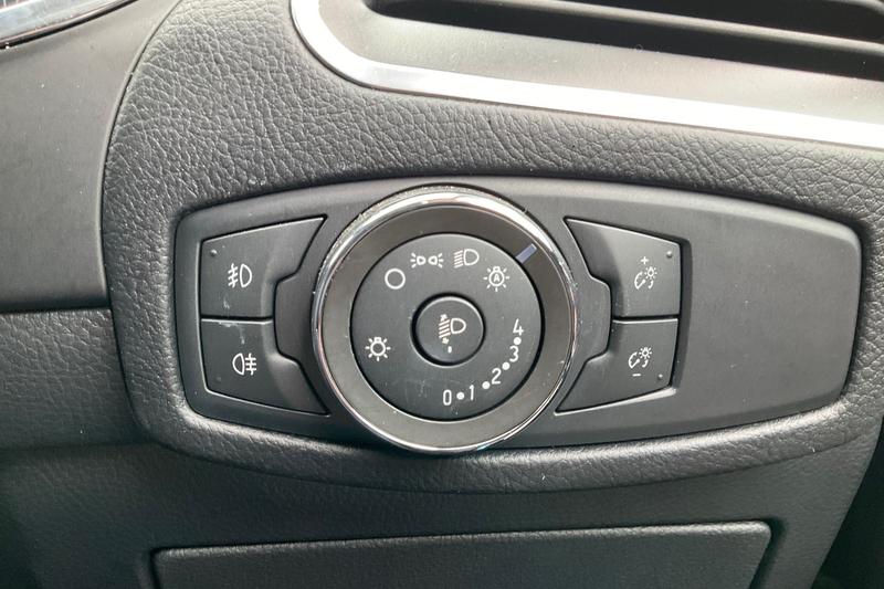 Used Ford Galaxy 2023 for sale - 77840810: Photo 34