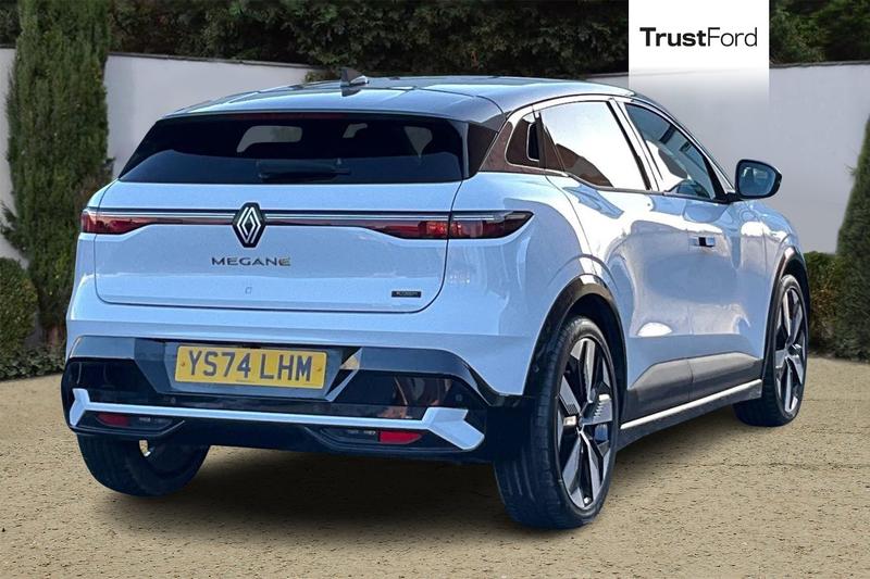 Used Renault Megane E Tech 2024 for sale - 77187038: Photo 4