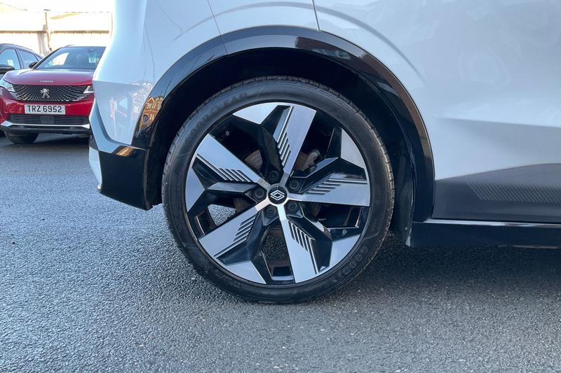 Used Renault Megane E Tech 2024 for sale - 77187038: Photo 8