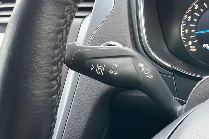 Used Ford Mondeo 2017 for sale - 76609180: Photo 14