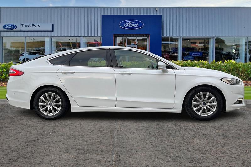 Used Ford Mondeo 2017 for sale - 76609180: Photo 3