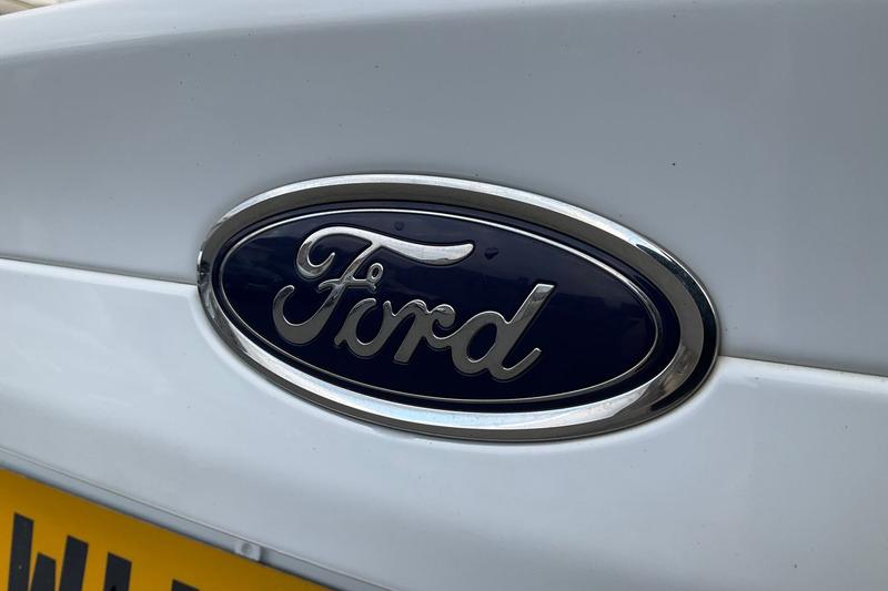 Used Ford Mondeo 2017 for sale - 76609180: Photo 40