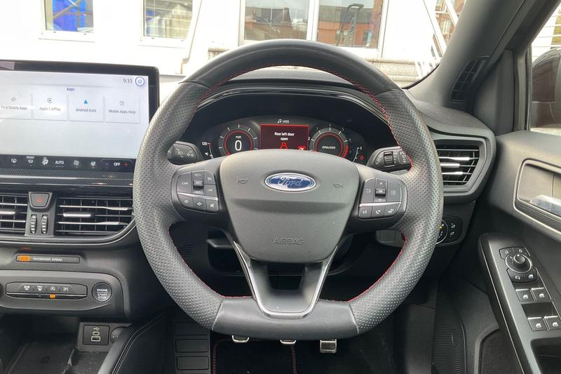 Used Ford Focus 2023 for sale - 78180356: Photo 12